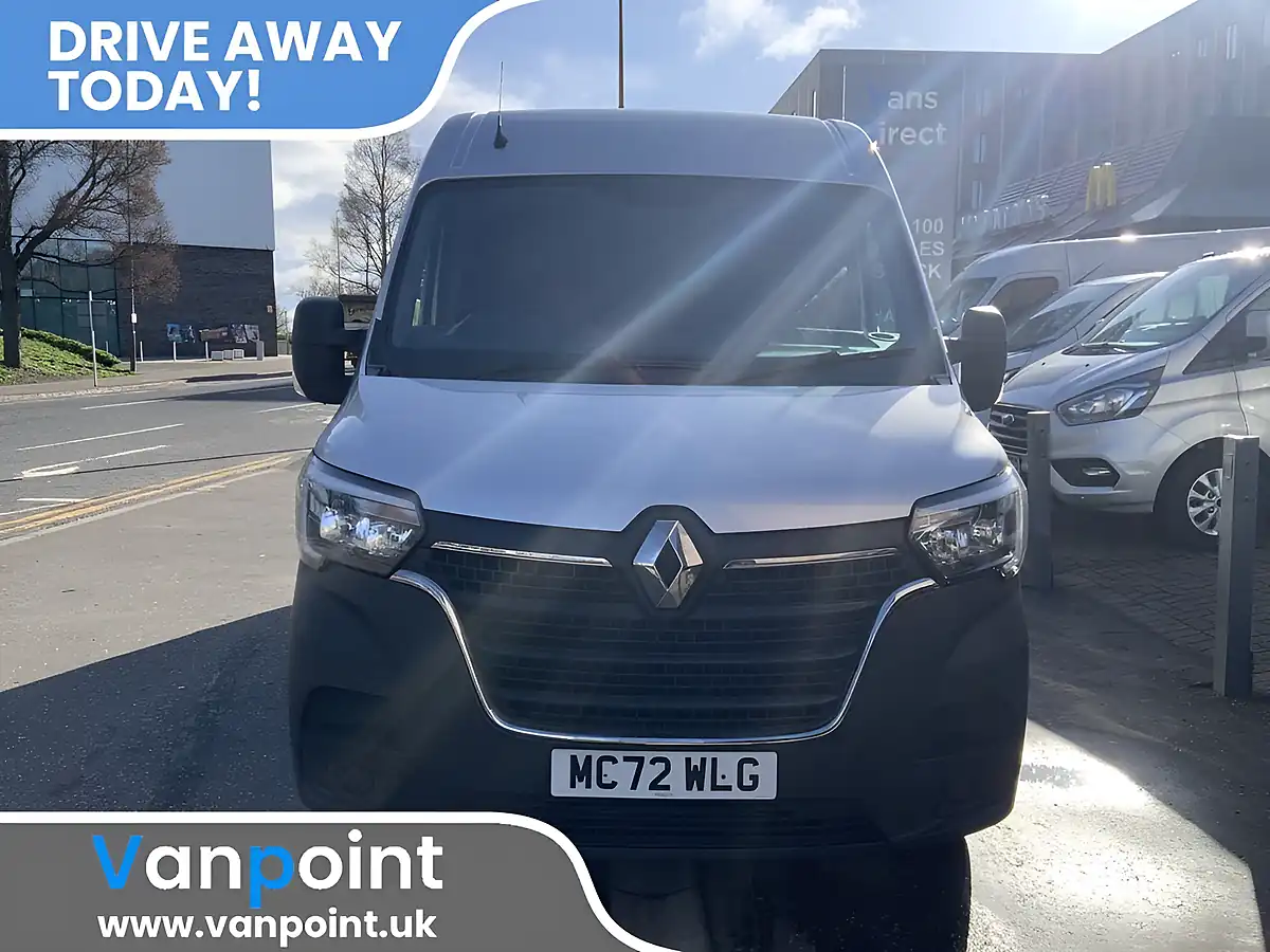 Used 2023 Renault Master Business Star Grey - Interior and Exterior details 2