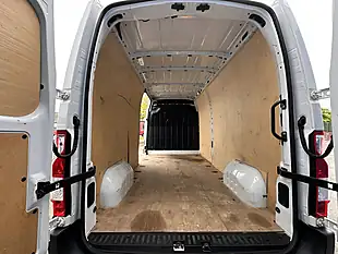 Used 2023 Renault Master Business+ White - Interior and Exterior details 11