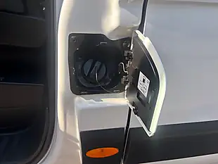 Used 2023 Renault Master Business+ White - Interior and Exterior details 14