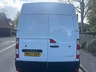 Used 2023 Renault Master Business+ White - Interior and Exterior details 5