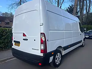 Used 2023 Renault Master Business+ White - Interior and Exterior details 7