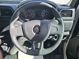 Used 2023 Renault Master Business+ White - Interior and Exterior details 17