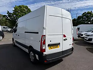 Used 2023 Renault Master Business+ White - Interior and Exterior details 7