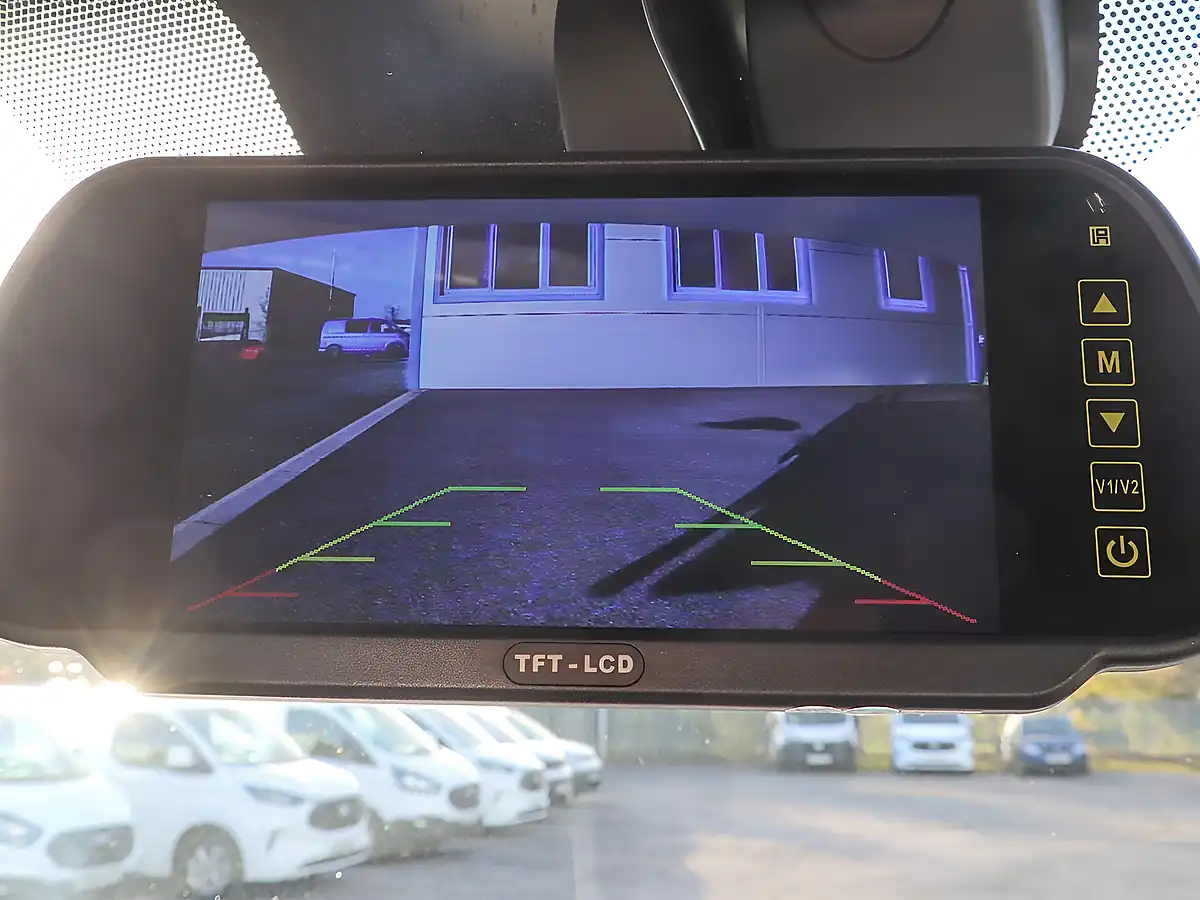 Used 2023 Renault Master Energy 35 Business Dropside White - Interior and Exterior details 10