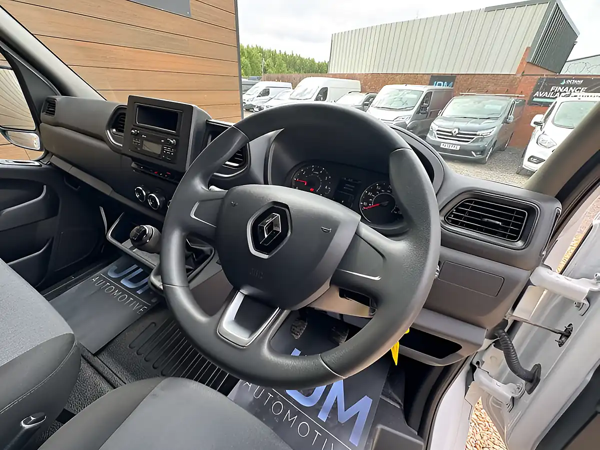 Used 2023 Renault Master LH35 Business Blue L3 H3 White - Interior and Exterior details 15