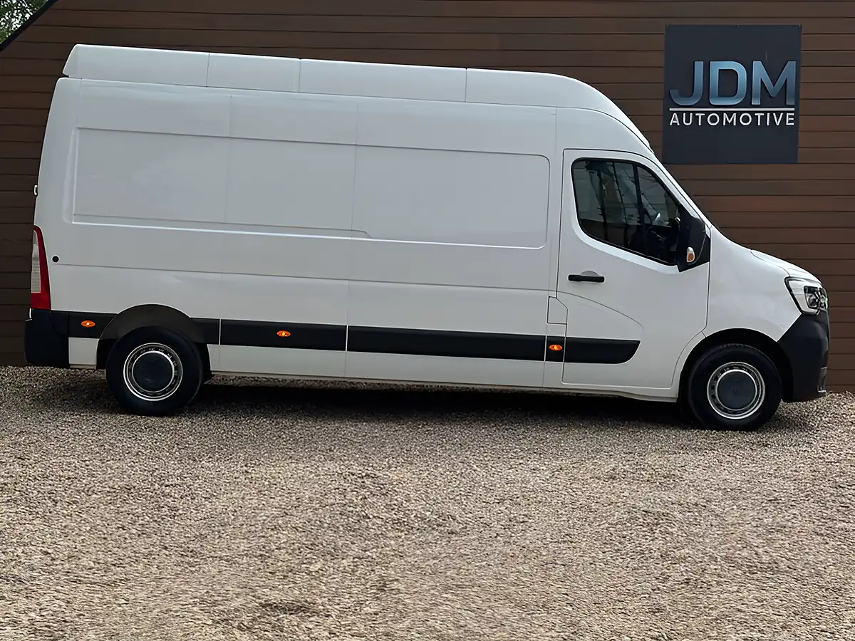 Used 2023 Renault Master LH35 Business Blue L3 H3 White - Interior and Exterior details 2