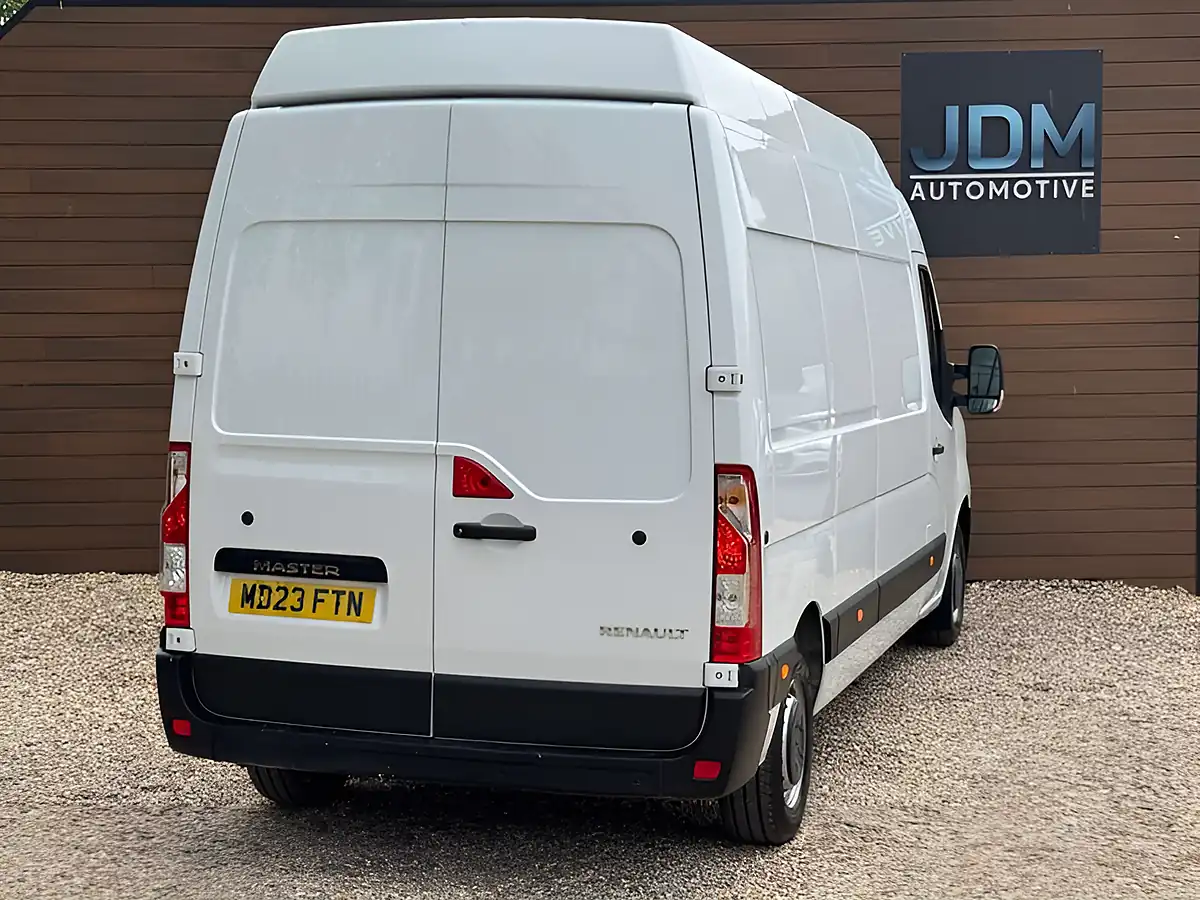 Used 2023 Renault Master LH35 Business Blue L3 H3 White - Interior and Exterior details 3