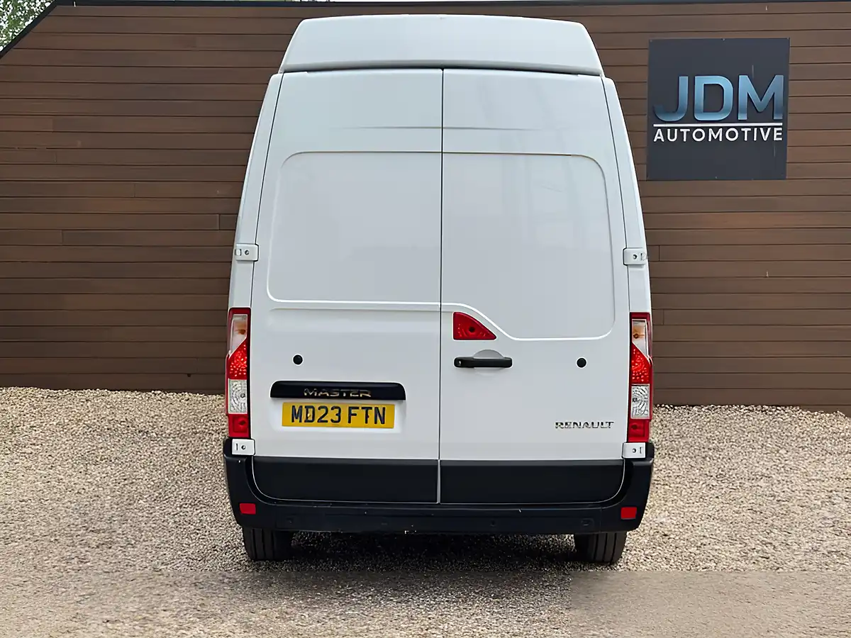 Used 2023 Renault Master LH35 Business Blue L3 H3 White - Interior and Exterior details 4