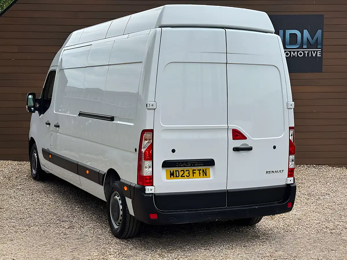 Used 2023 Renault Master LH35 Business Blue L3 H3 White - Interior and Exterior details 6