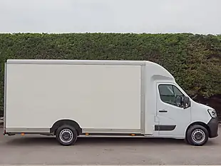 Used 2023 Renault Master LL35 Business Mineral White - Interior and Exterior details 5