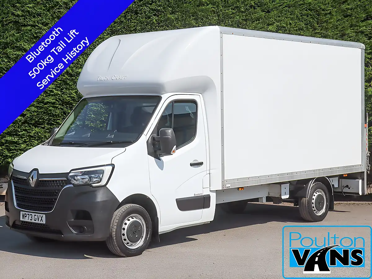 Used 2023 Renault Master LL35 Business Mineral White - Front View