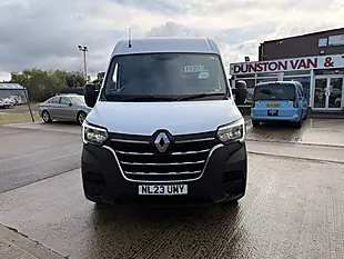 Used 2023 Renault Master LM35 Business Plus White - Interior and Exterior details 12