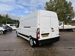 Used 2023 Renault Master LM35 Business Plus White - Interior and Exterior details 7