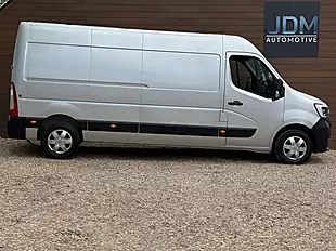 Used 2023 Renault Master LM35 Business+ Star Grey - Interior and Exterior details 2