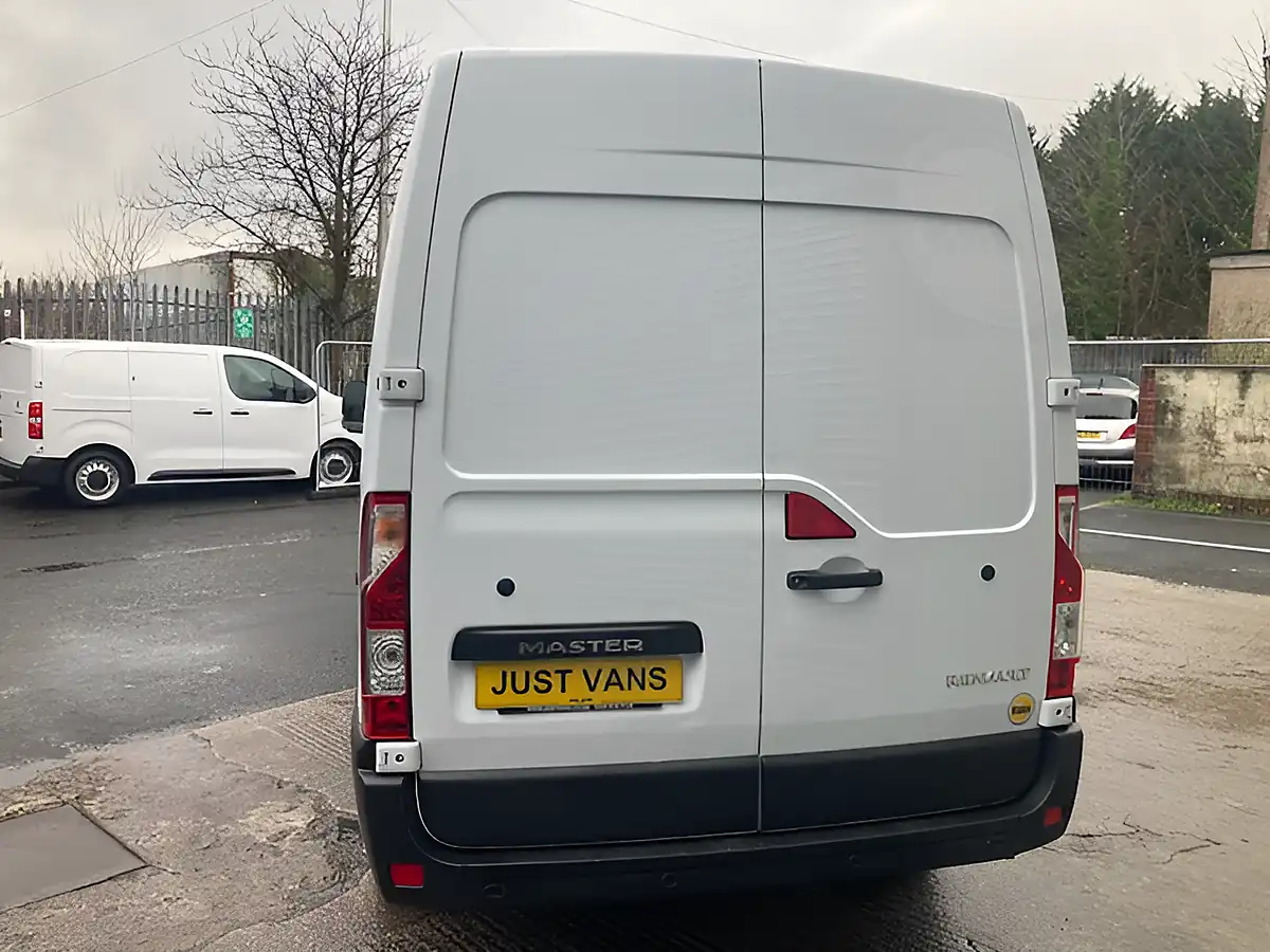 Used 2023 Renault Master Long Wheel Base High Roof L3 H2 Business Plus White - Interior and Exterior details 4