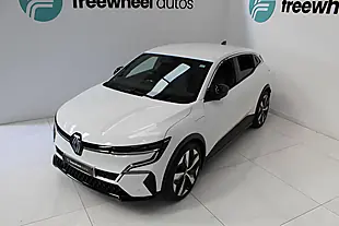 Used 2023 Renault Megane E-Tech Techno+ White - Interior and Exterior details 11