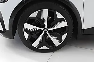 Used 2023 Renault Megane E-Tech Techno+ White - Interior and Exterior details 7