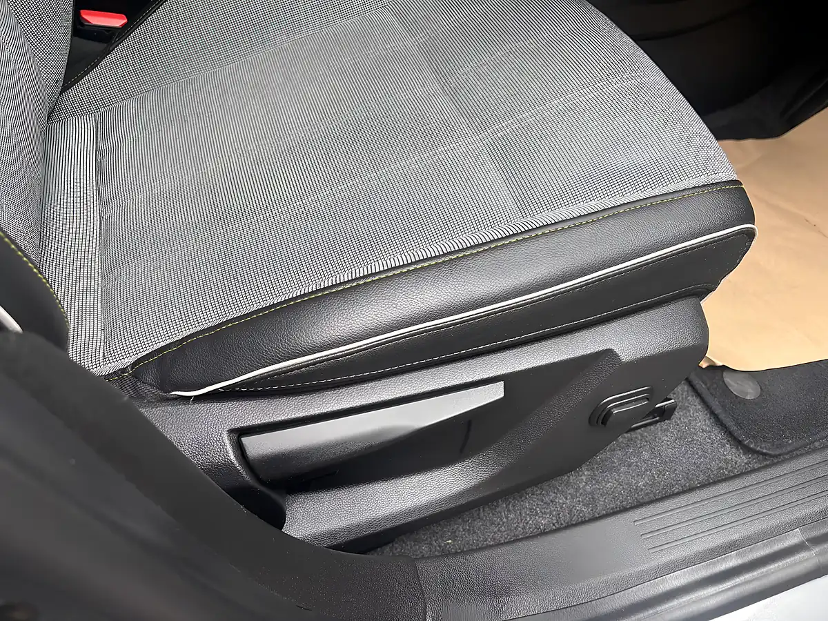 Used 2023 Renault Megane Launch Edition Grey - Interior and Exterior details 10
