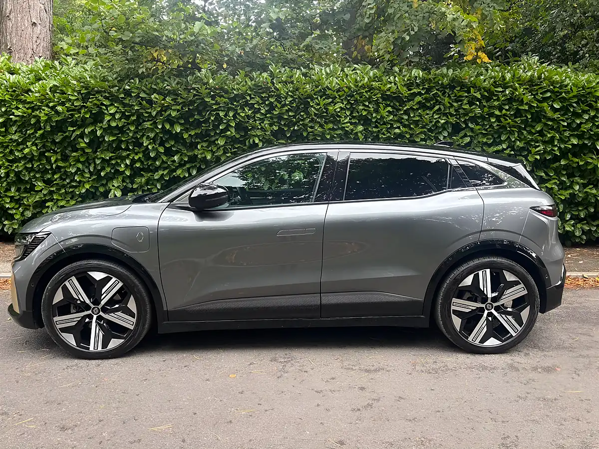Used 2023 Renault Megane Launch Edition Grey - Interior and Exterior details 5