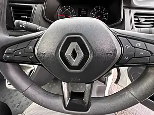 Used 2023 Renault Trafic Advance White - Interior and Exterior details 9
