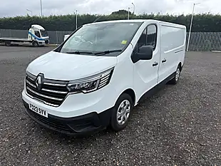 Used 2023 Renault Trafic Advance White - Interior and Exterior details 3