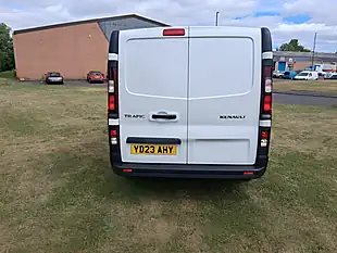 Used 2023 Renault Trafic Blue LL30 Start White - Interior and Exterior details 4