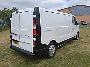 Used 2023 Renault Trafic Blue LL30 Start White - Interior and Exterior details 5