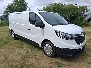 Used 2023 Renault Trafic Blue LL30 Start White - Interior and Exterior details 7