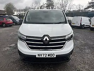 Used 2023 Renault Trafic Business+ Glacier White - Interior and Exterior details 2