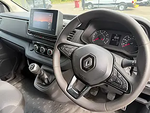 Used 2023 Renault Trafic Business+ Grey - Interior and Exterior details 11