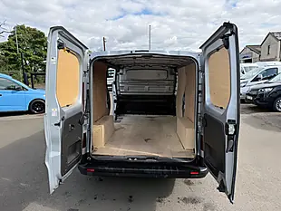 Used 2023 Renault Trafic Business+ Grey - Interior and Exterior details 16