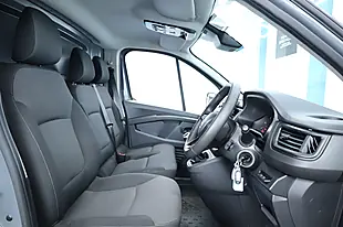 Used 2023 Renault Trafic Business+ Grey - Interior and Exterior details 15