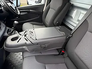 Used 2023 Renault Trafic Business+ Grey - Interior and Exterior details 17