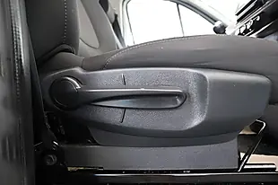 Used 2023 Renault Trafic Business+ White - Interior and Exterior details 16