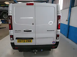 Used 2023 Renault Trafic Business+ White - Interior and Exterior details 5