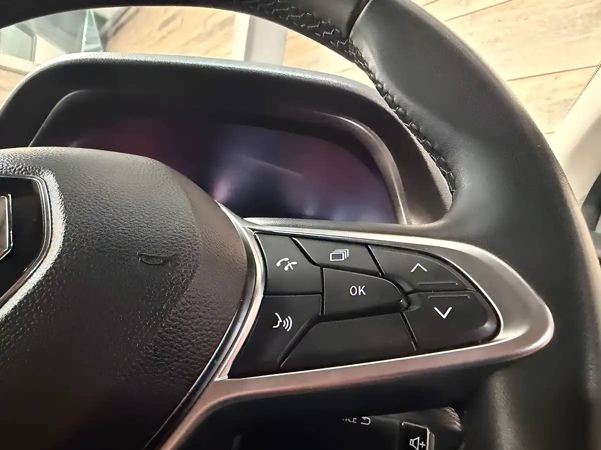 Used 2023 Renault Trafic Extra Sport Dark Grey Metallic - Interior and Exterior details 17