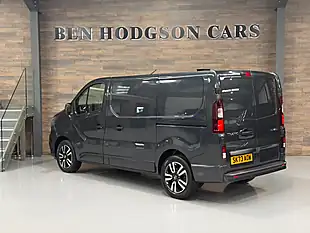 Used 2023 Renault Trafic Extra Sport Dark Grey Metallic - Interior and Exterior details 4