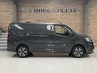 Used 2023 Renault Trafic Extra Sport Dark Grey Metallic - Interior and Exterior details 6