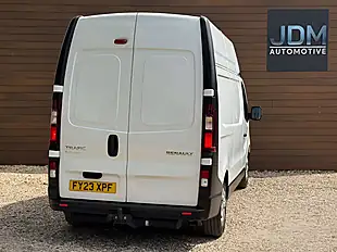 Used 2023 Renault Trafic LH30 Business+ L2-H2 Glacier White - Interior and Exterior details 3