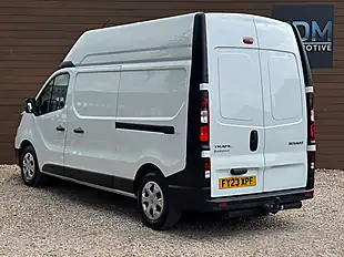 Used 2023 Renault Trafic LH30 Business+ L2-H2 Glacier White - Interior and Exterior details 6
