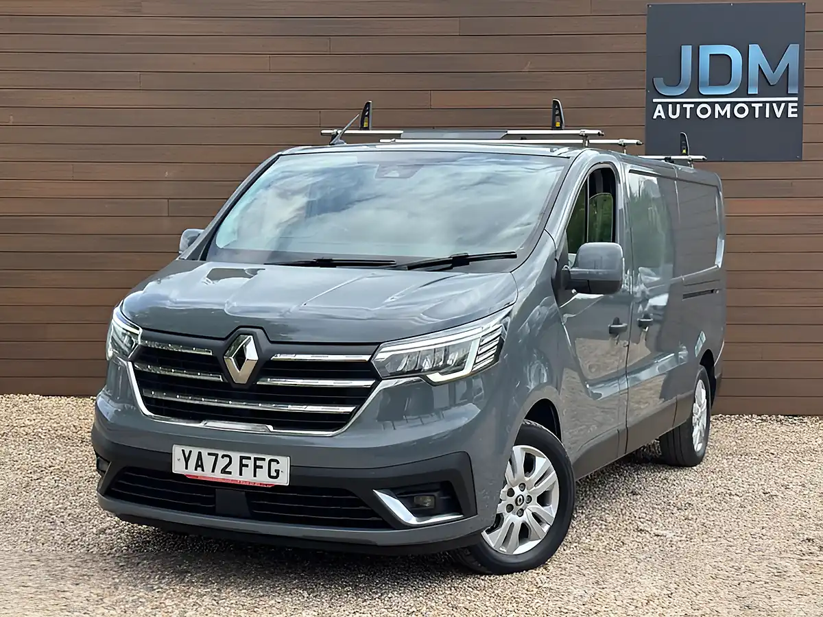 Used 2023 Renault Trafic LL30 Sport Blue Urban Grey - Interior and Exterior details 7