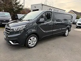 Used 2023 Renault Trafic LL30 Sport Grey - Interior and Exterior details 15