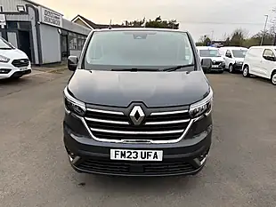 Used 2023 Renault Trafic LL30 Sport Grey - Interior and Exterior details 9