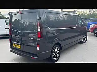 Used 2023 Renault Trafic LL30 Sport+ Slate Grey - Interior and Exterior details 10