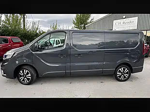 Used 2023 Renault Trafic LL30 Sport+ Slate Grey - Interior and Exterior details 4