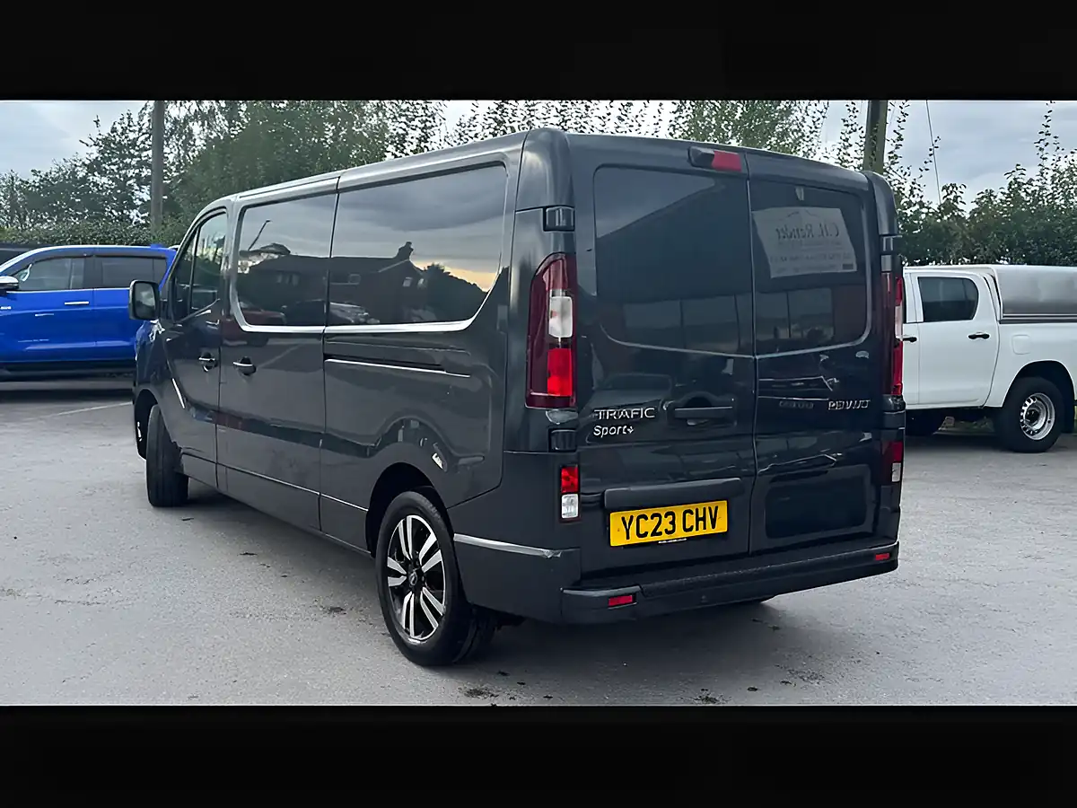 Used 2023 Renault Trafic LL30 Sport+ Slate Grey - Interior and Exterior details 7