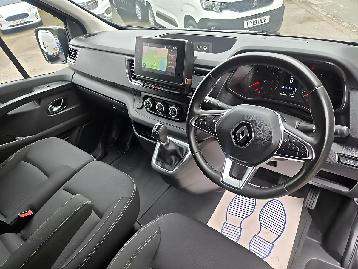 Used 2023 Renault Trafic SL28 Blue Sport Van Edc Auto Black - Interior and Exterior details 13