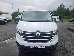 Used 2023 Renault Trafic SL28 Business+ White - Interior and Exterior details 12