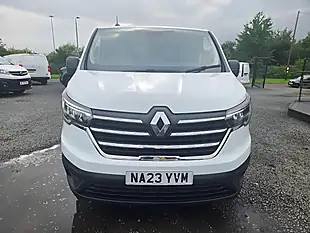 Used 2023 Renault Trafic SL28 Business+ White - Interior and Exterior details 13