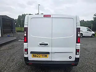Used 2023 Renault Trafic SL28 Business+ White - Interior and Exterior details 14